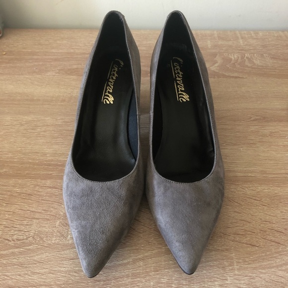 L'INTERVALLE—LARIBA GREY SUEDE - Picture 6 of 16